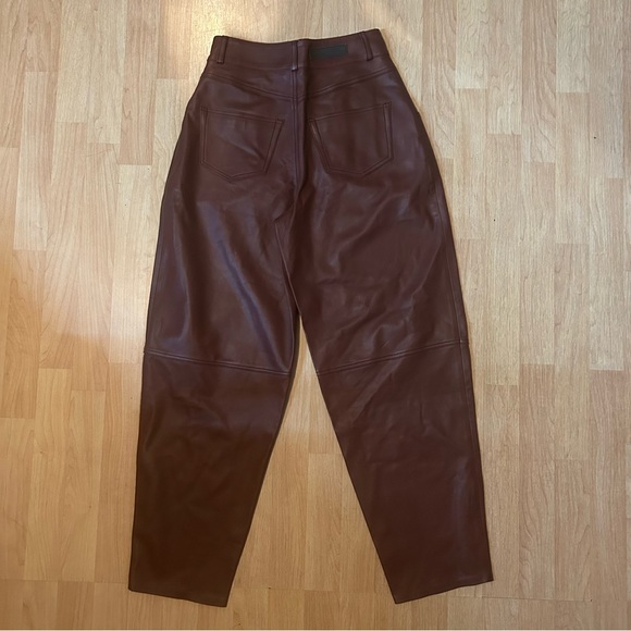 GRLFRND RHYE BARREL LEG LEATHER HIGH WASIT PANTS size 26 - Picture 3 of 4